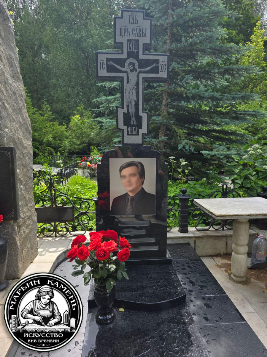 Obustrojstvo-mesta-zahoroneniya